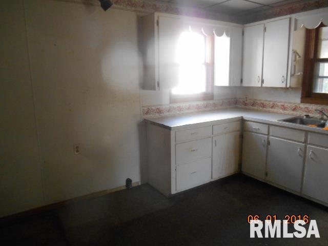 128 East 5th Street Bennett, IA 52721 - Photo 7 of 13 Gallery Image 7