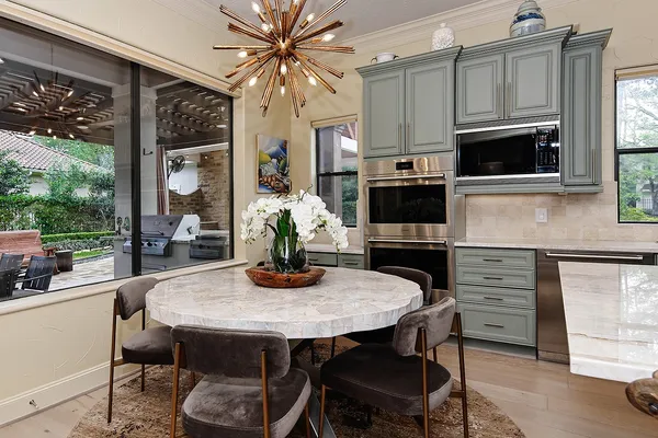 $2,750,000 | 36 Golden Scroll Circle, The Woodlands, TX 77382