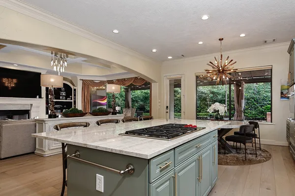 $2,750,000 | 36 Golden Scroll Circle, The Woodlands, TX 77382