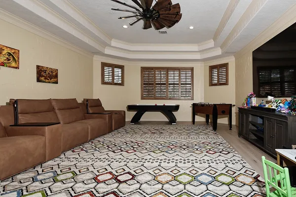 $2,750,000 | 36 Golden Scroll Circle, The Woodlands, TX 77382