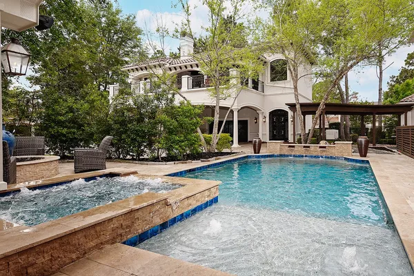 $2,750,000 | 36 Golden Scroll Circle, The Woodlands, TX 77382
