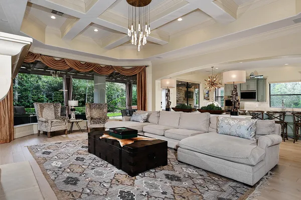 $2,750,000 | 36 Golden Scroll Circle, The Woodlands, TX 77382