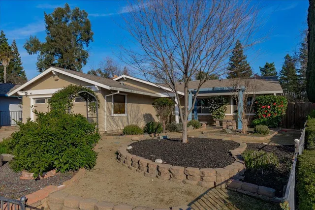 $499,900 | 6334 Appian Way, Carmichael, CA 95608