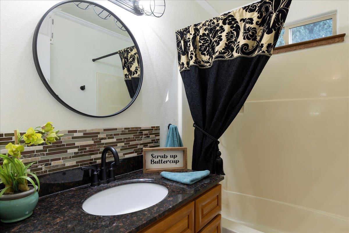 6334 Appian Way Carmichael, CA 95608 - Photo 23 of 44