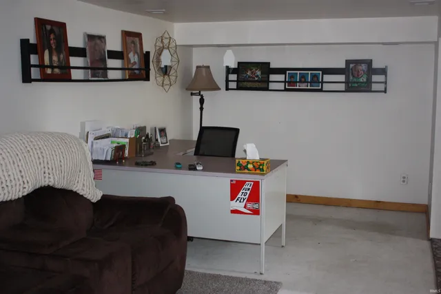 $209,900 | 614 North Riverside Drive, Winamac, IN 46996