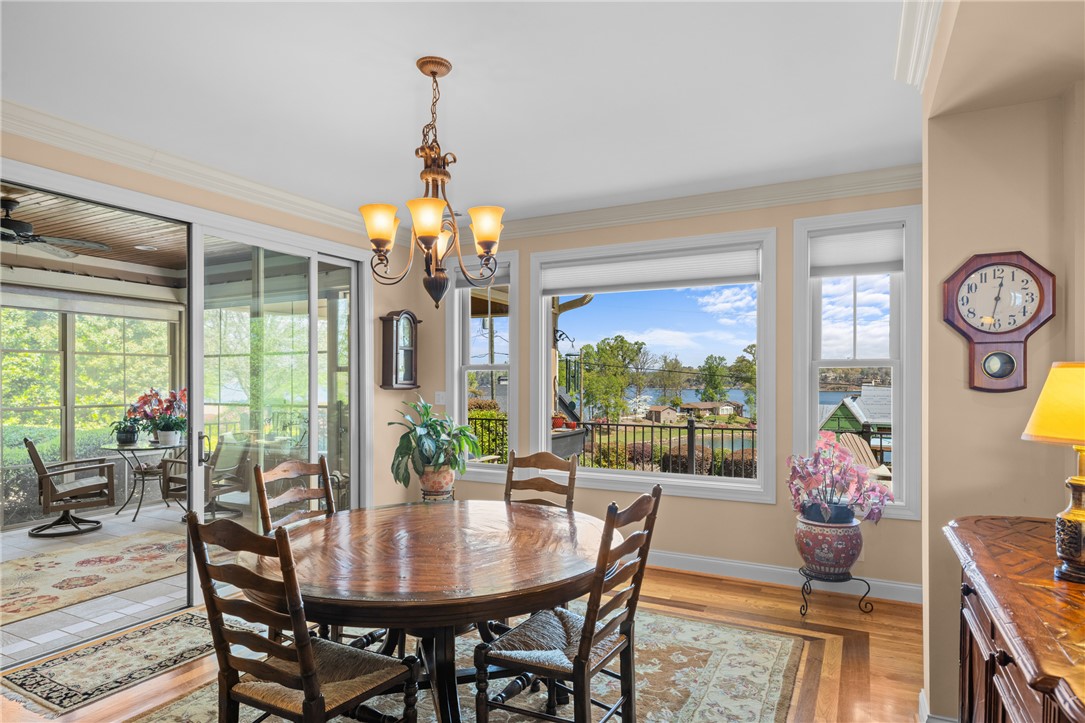 729 Navigator's Point, Unit POINTE Seneca, SC 29672 - Photo 11 of 48