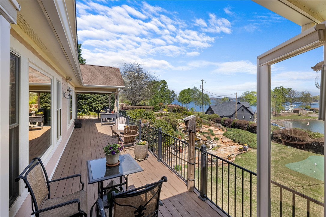 729 Navigator's Point, Unit POINTE Seneca, SC 29672 - Photo 21 of 48