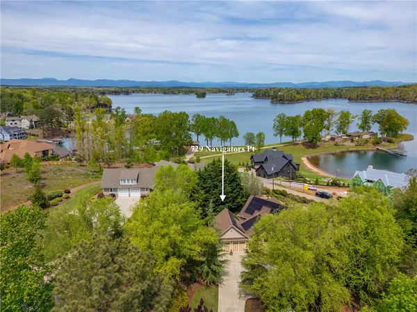 $1,150,000 | 729 Navigator's Point, Unit POINTE, Seneca, SC 29672