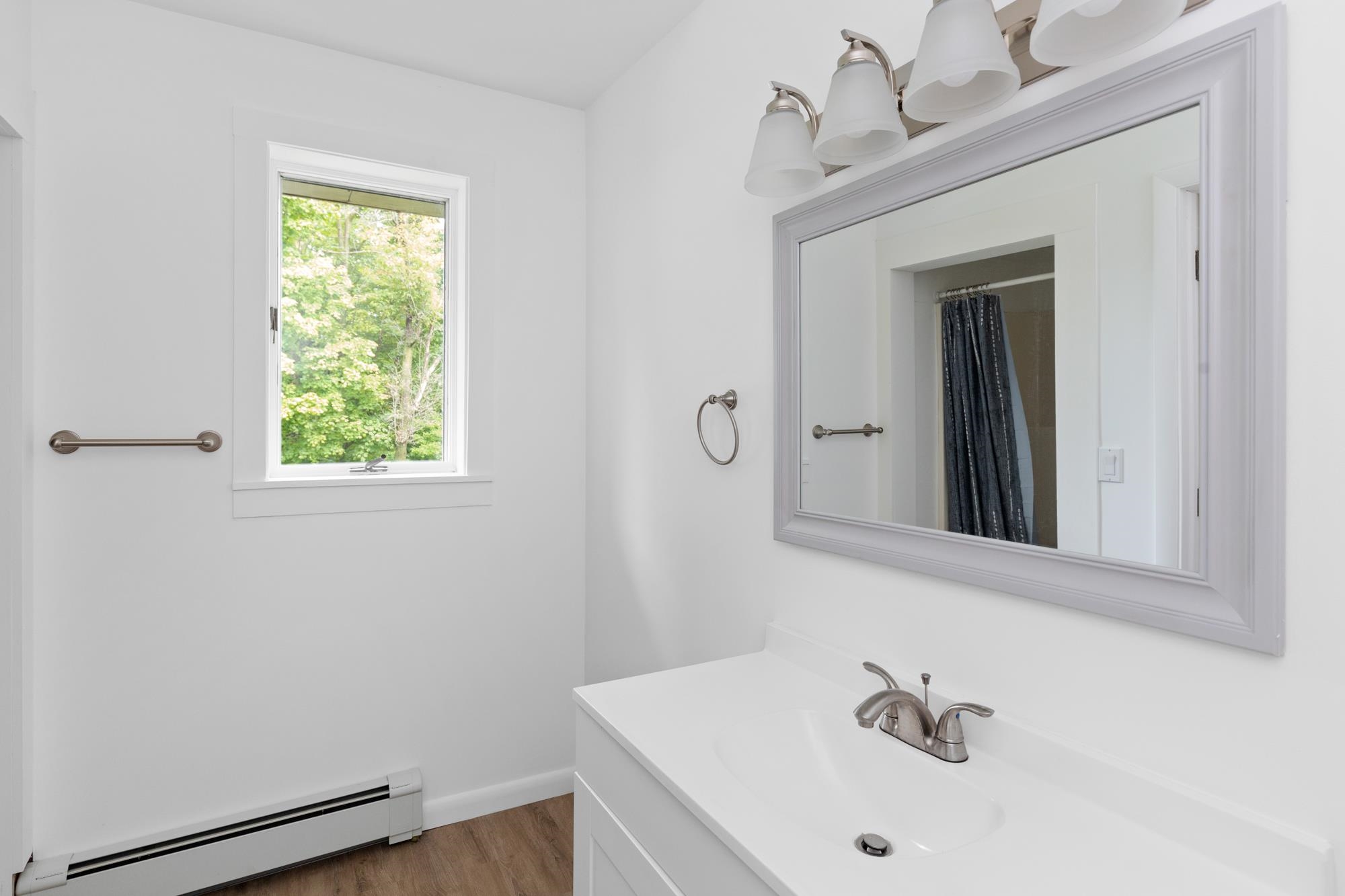 542 Lower Notch Road Bristol, VT 05443 - Photo 21 of 40