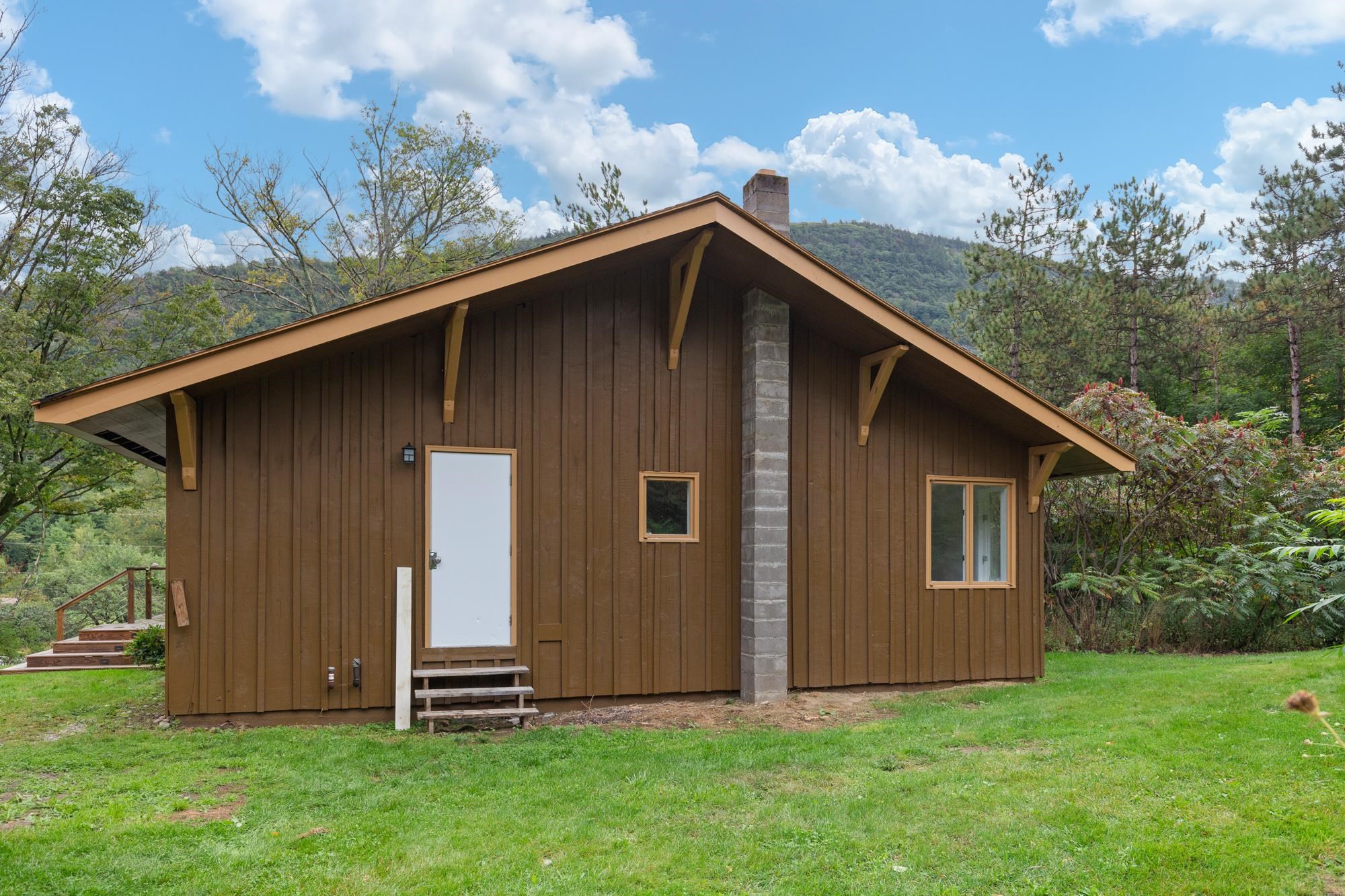 542 Lower Notch Road Bristol, VT 05443 - Photo 36 of 40