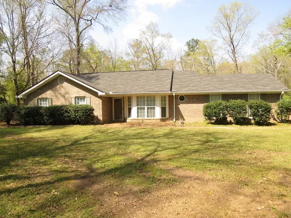 $2,000 | 673 Lee Road 0959, Smiths Station, AL 36877