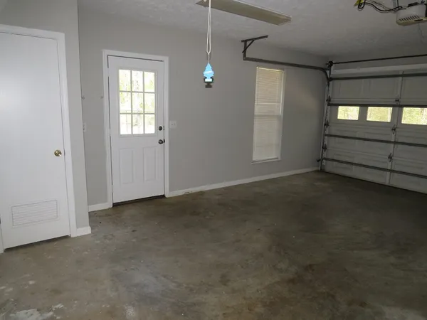 $2,000 | 673 Lee Road 0959, Smiths Station, AL 36877