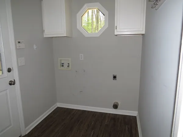 $2,000 | 673 Lee Road 0959, Smiths Station, AL 36877