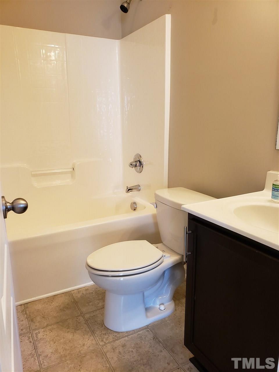 6348 Slopeside Court Raleigh, NC 27610 - Photo 5 of 22