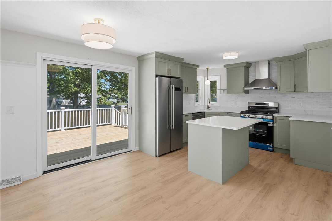 247 Asylum Road Warwick, RI 02886 - Photo 8 of 34