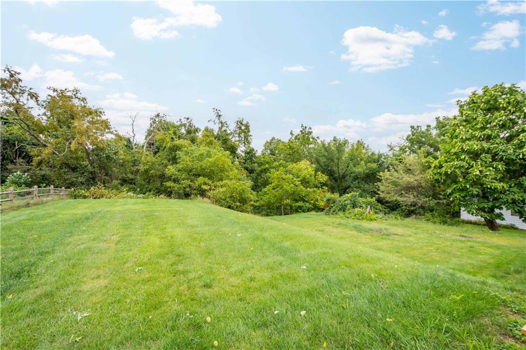 4198 Battle Ridge Road McDonald, PA 15057 - Photo 5 of 26 Gallery Image 5