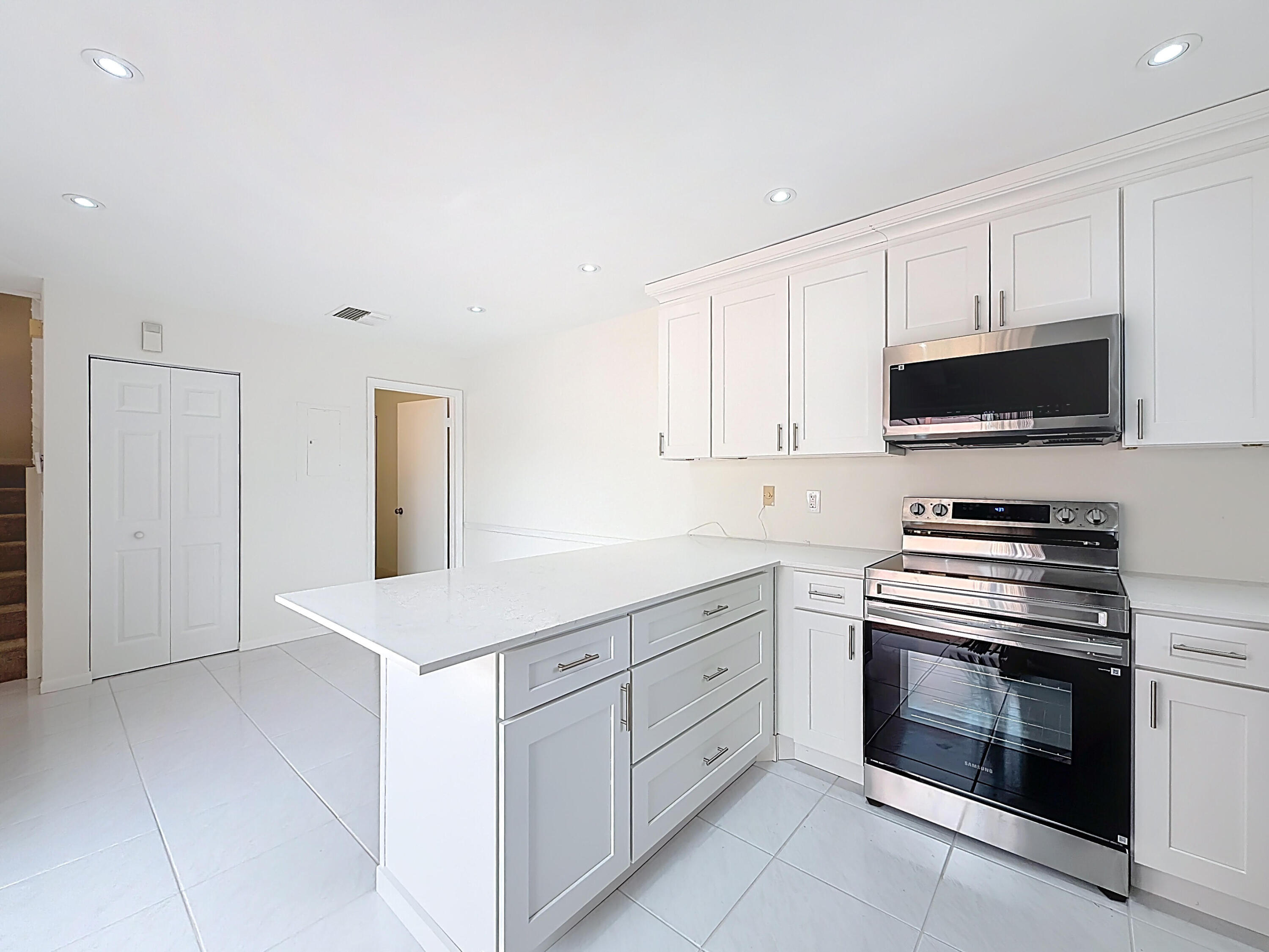 7496 Courtyard Run East, Unit 35 Boca Raton, FL 33433 - Photo 25 of 57 25