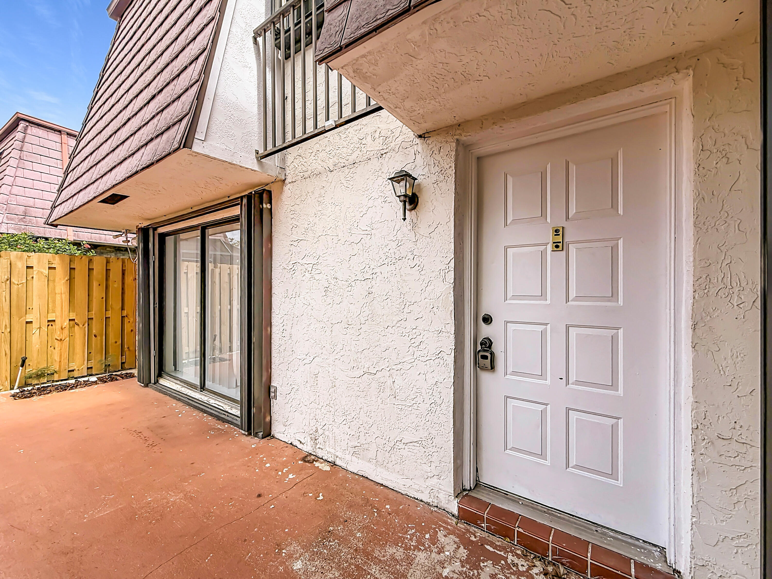 7496 Courtyard Run East, Unit 35 Boca Raton, FL 33433 - Photo 6 of 57 6
