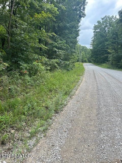 183 Ridge Road Crossville, TN 38572 - Photo 3 of 17