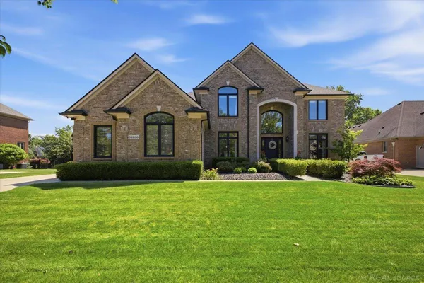 $765,000 | 52250 Chickadee Lane, Utica, MI 48315