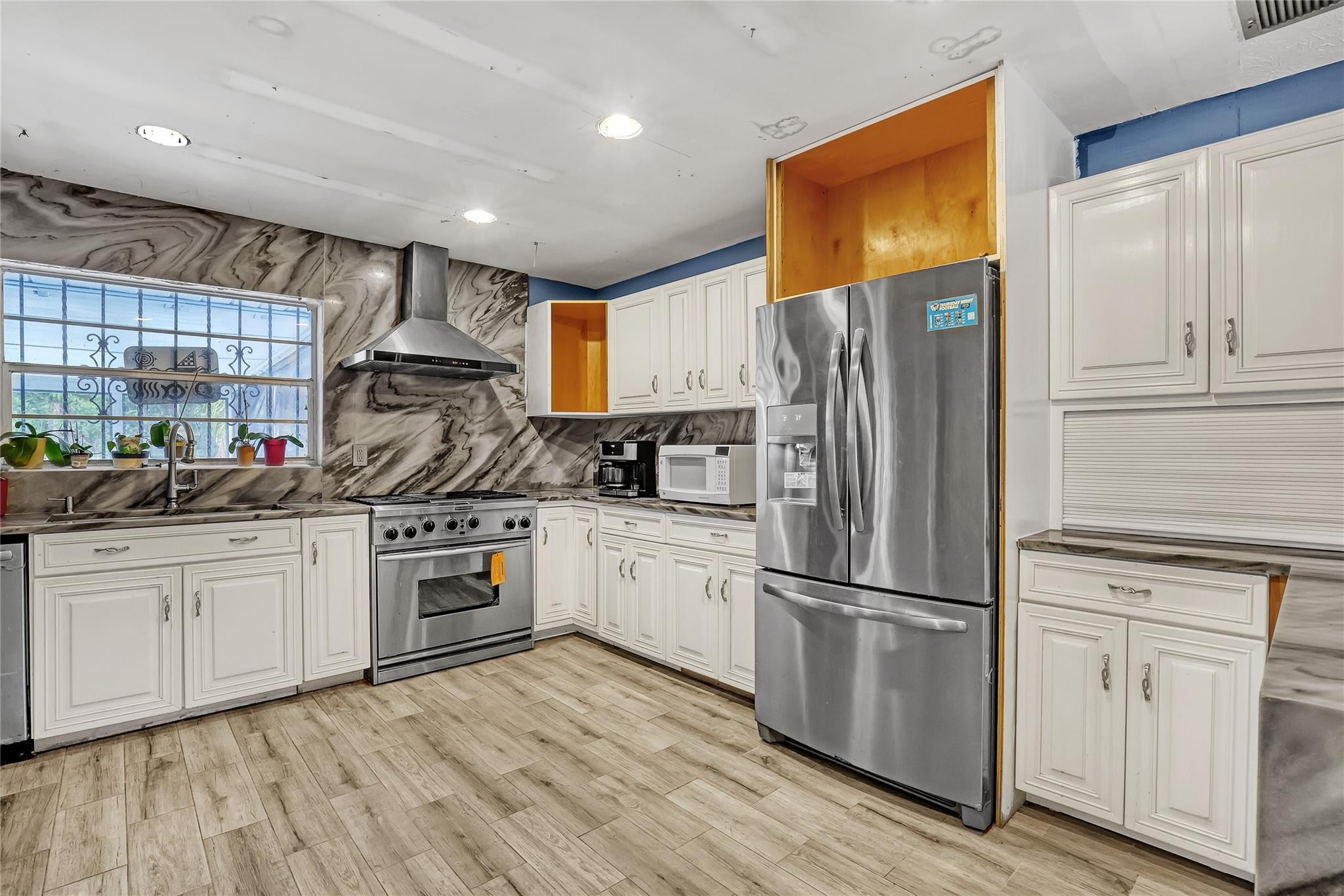 6787 Mitchell Street Jupiter, FL 33458 - Photo 6 of 12 Photo 6