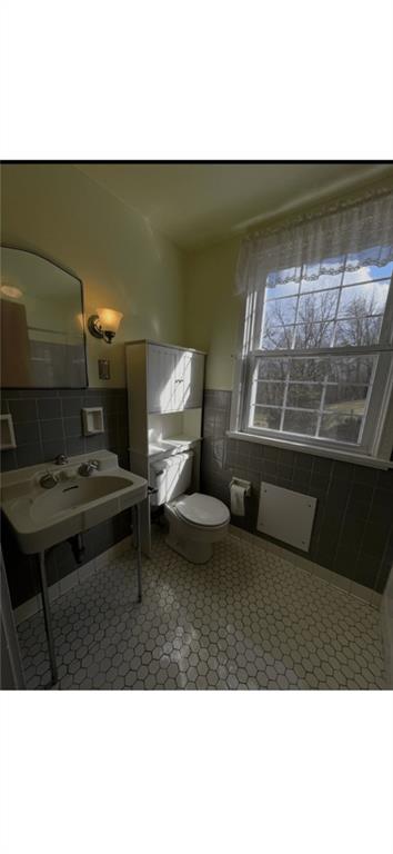 140 Davis Road Valencia, PA 16059 - Photo 11 of 14