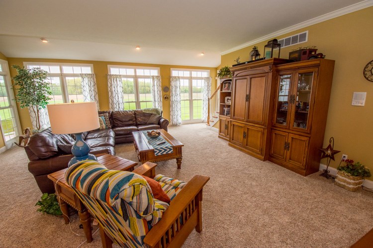 20700 Rockstroh Road Lakeville, IN 46536 - Photo 9 of 36 Gallery Image 9