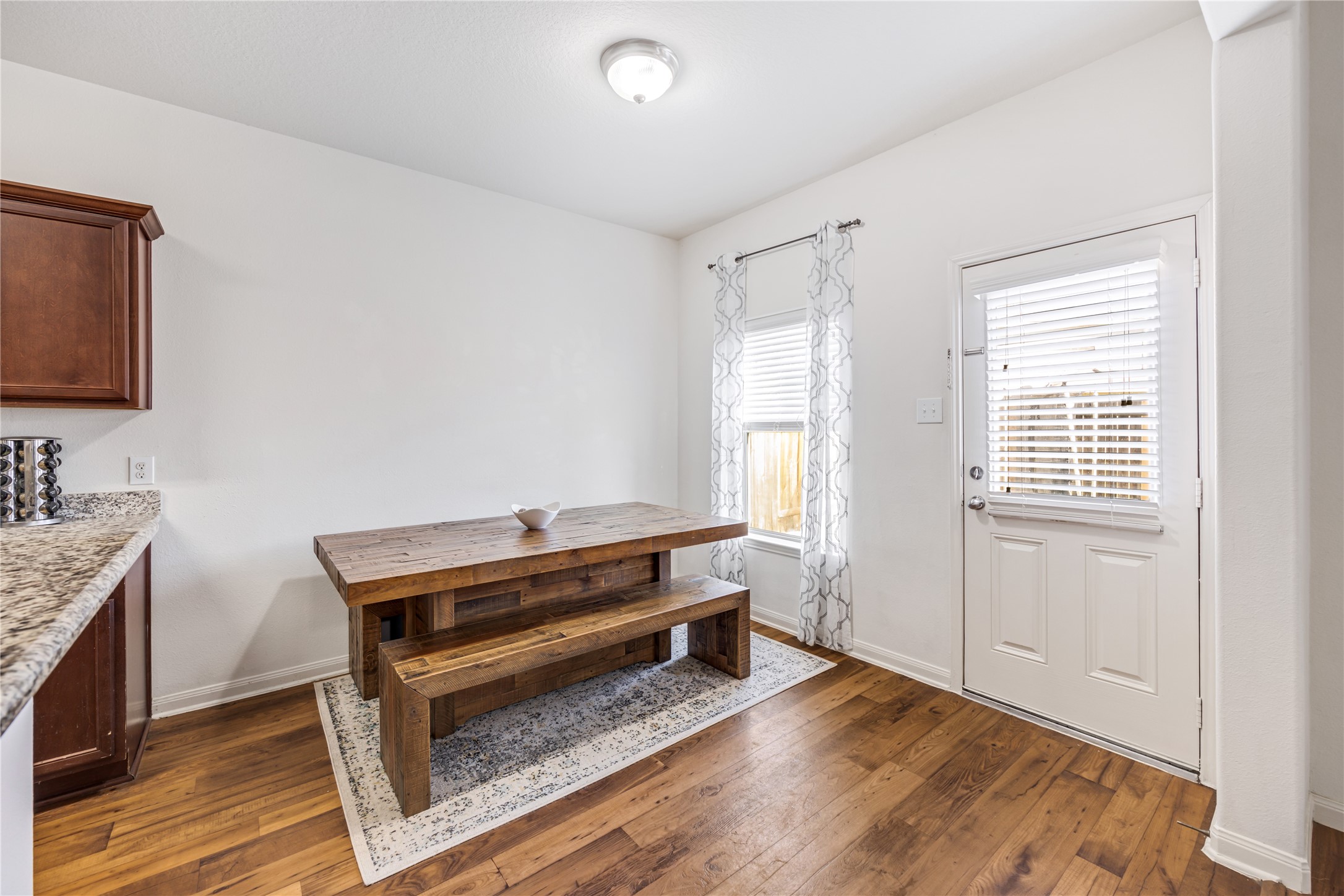 319 Falling Pine Drive Conroe, TX 77304 - Photo 7 of 22 a room with a bed and a window