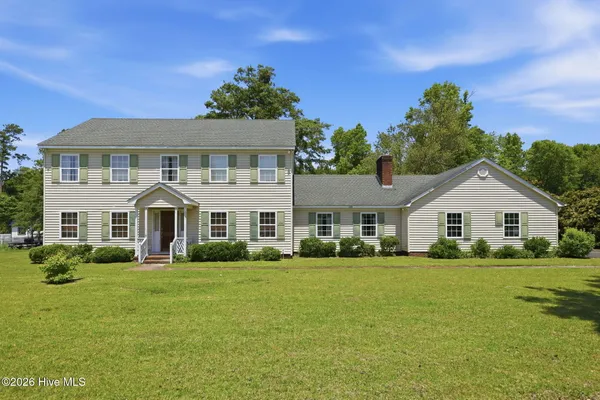 $550,000 | 2604 1 Iron Street, Morehead City, NC 28557
