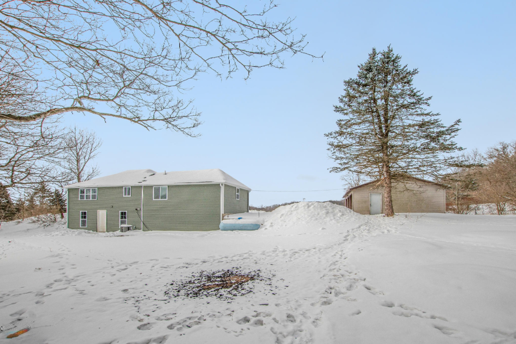 6399 South Norris Road Delton, MI 49046 - Photo 24 of 30 DSC06807