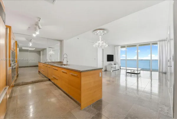 $1,195,000 | 465 Brickell Avenue, Unit 4805, Miami, FL 33131