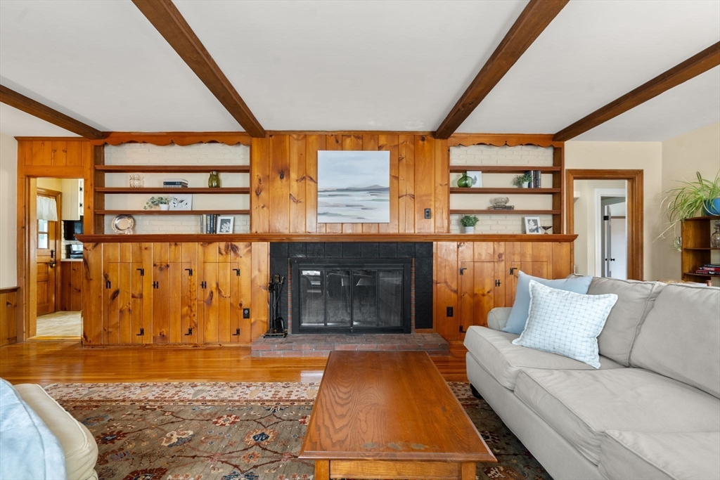 1 Walker Street Maynard, MA 01754 - Photo 4 of 42