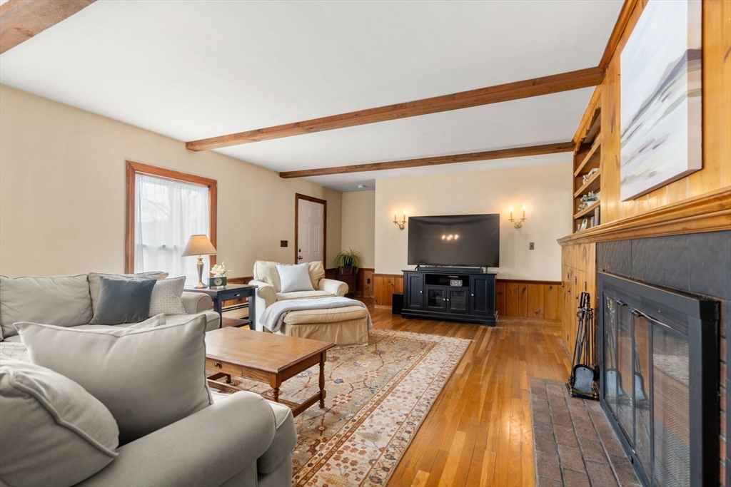 1 Walker Street Maynard, MA 01754 - Photo 6 of 42