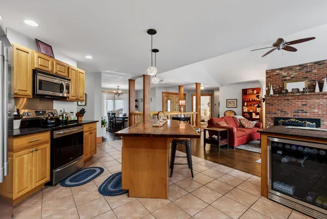 $699,900 | 77 Holmes Road, Winthrop, ME 04364