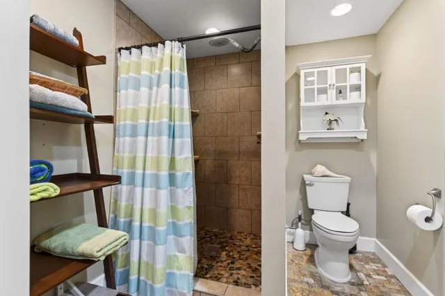 $699,900 | 77 Holmes Road, Winthrop, ME 04364