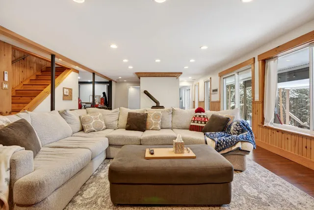 $699,900 | 77 Holmes Road, Winthrop, ME 04364