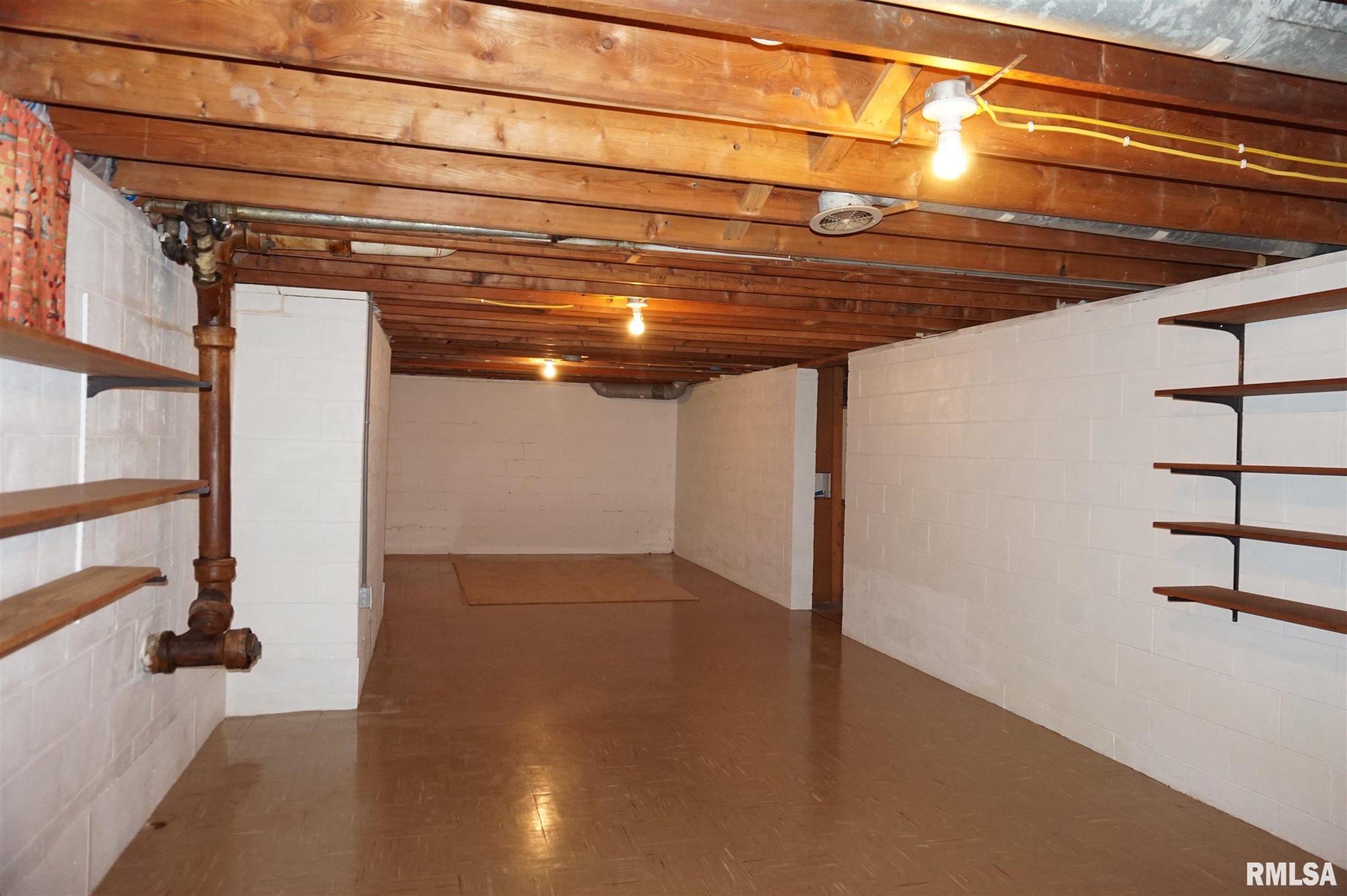 108 North Rustic Road East Peoria, IL 61611 - Photo 33 of 49 Gallery Image 33