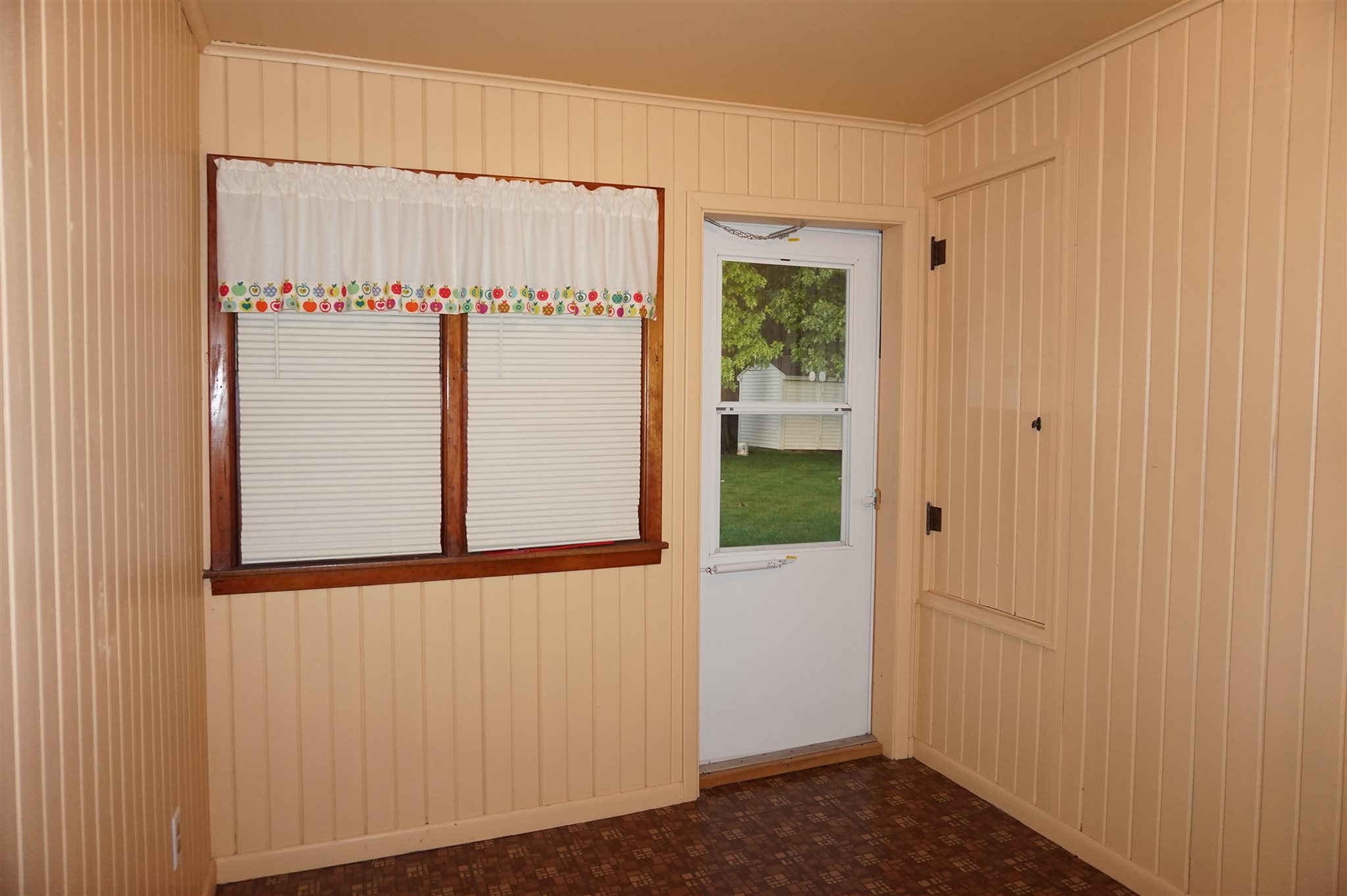 108 North Rustic Road East Peoria, IL 61611 - Photo 41 of 49 Gallery Image 41