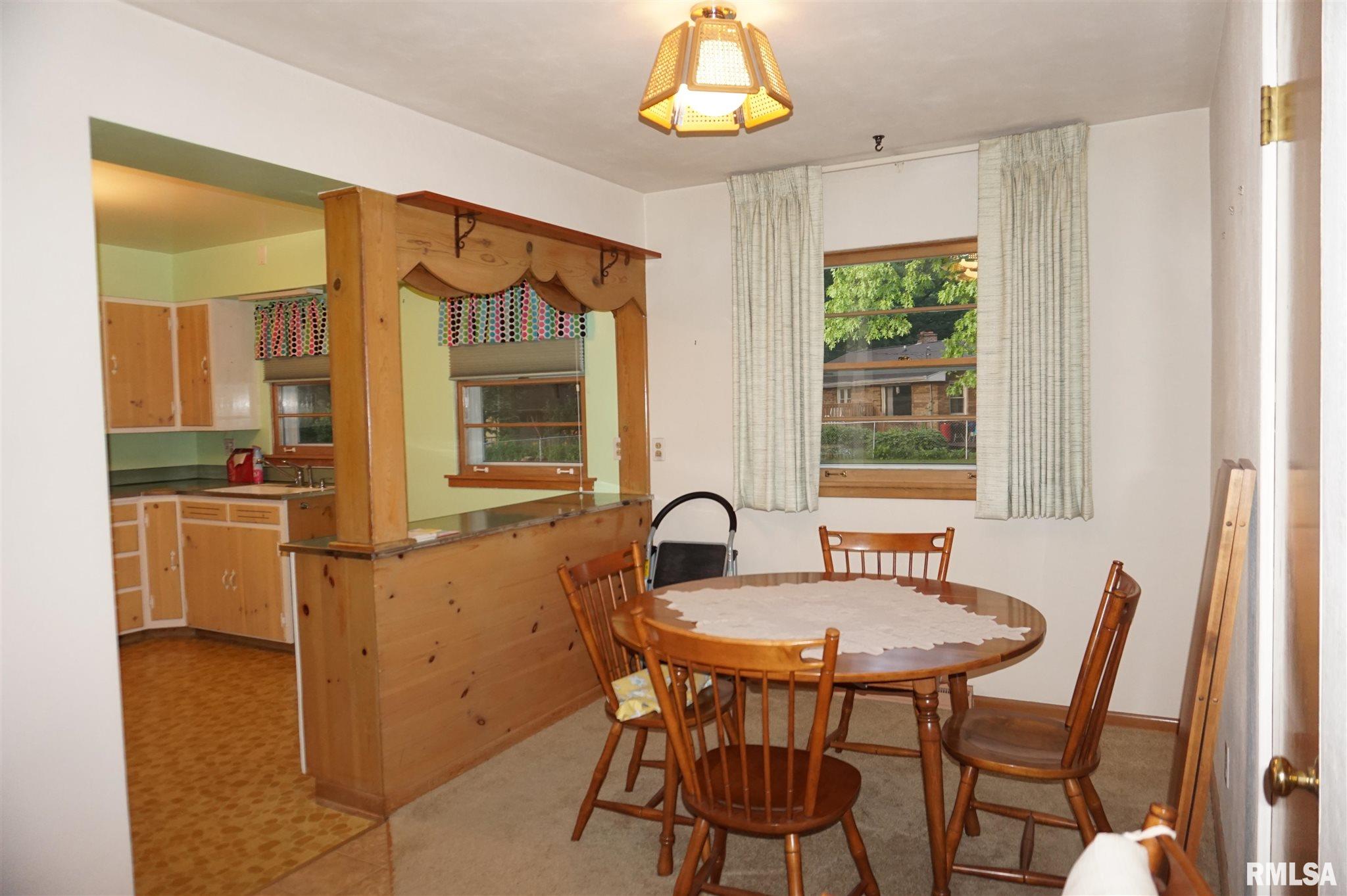 108 North Rustic Road East Peoria, IL 61611 - Photo 8 of 49 Gallery Image 8