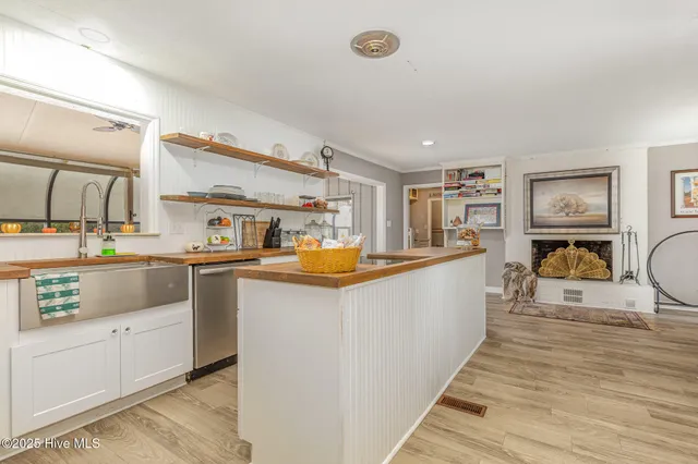 $548,000 | 5 North Wrenn Place, Jackson Springs, NC 27281