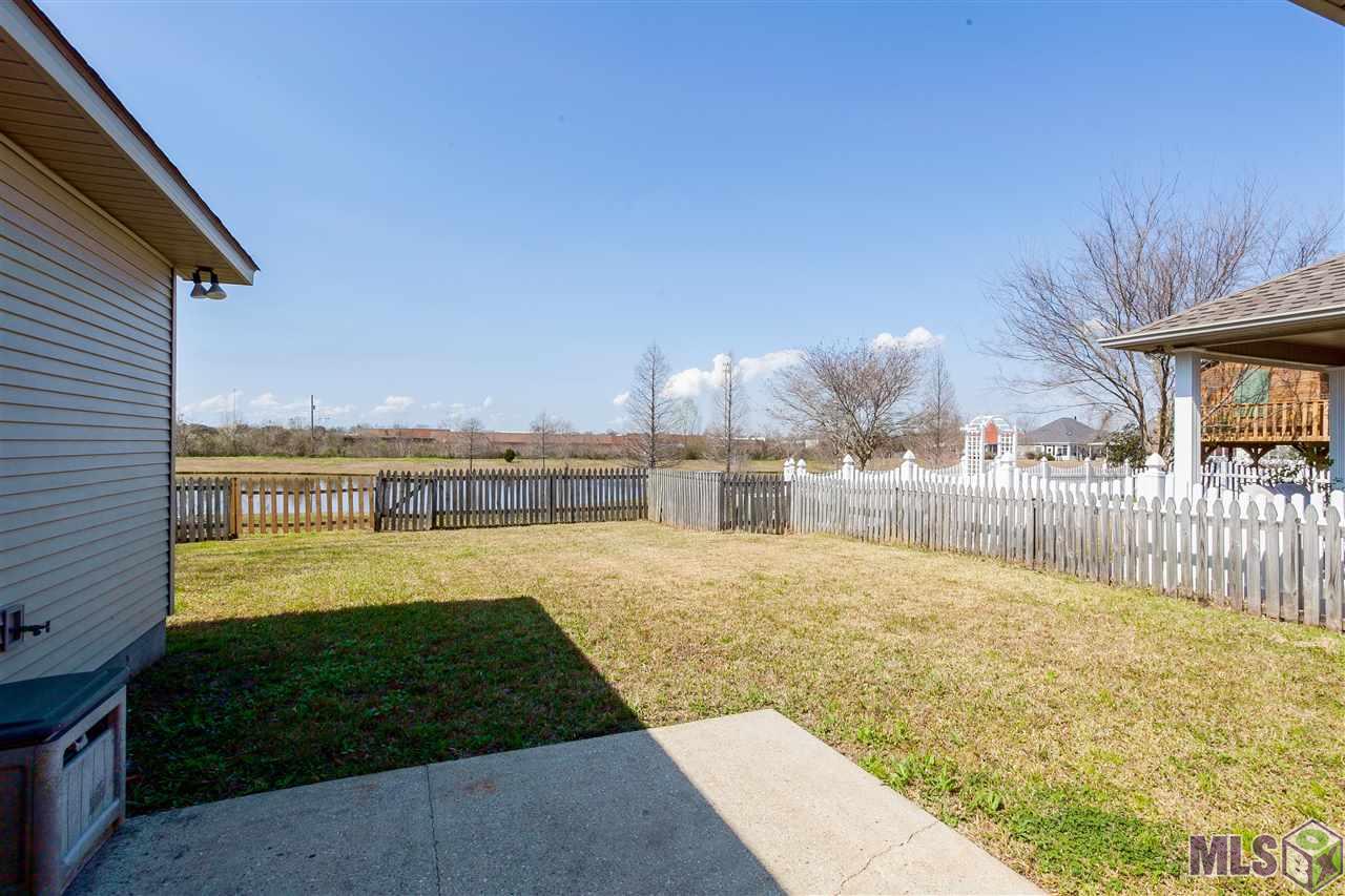 2324 Hunters Trail Drive Baton Rouge, LA 70816 - Photo 18 of 20 Gallery Image 18