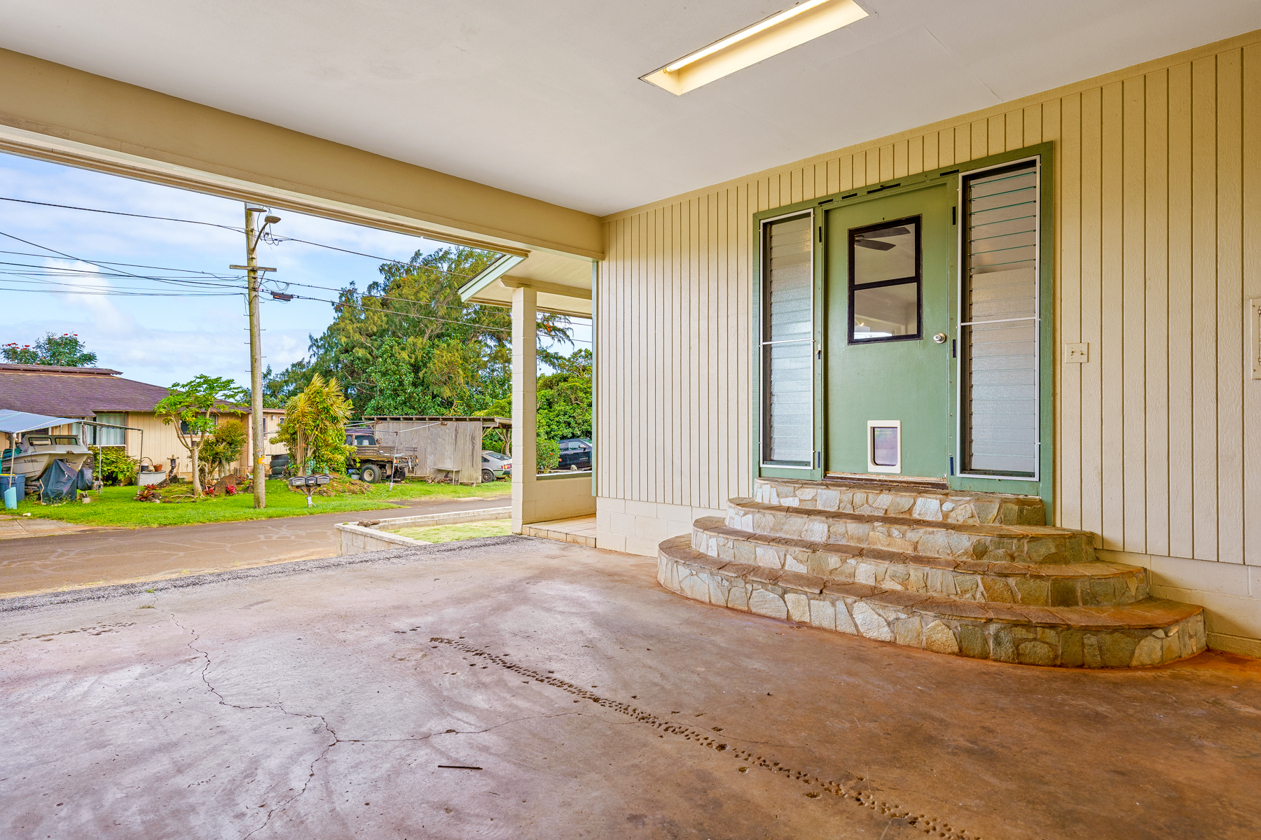 3766 Lohe Road Kalaheo, HI 96741 - Photo 4 of 27 Gallery Image 4