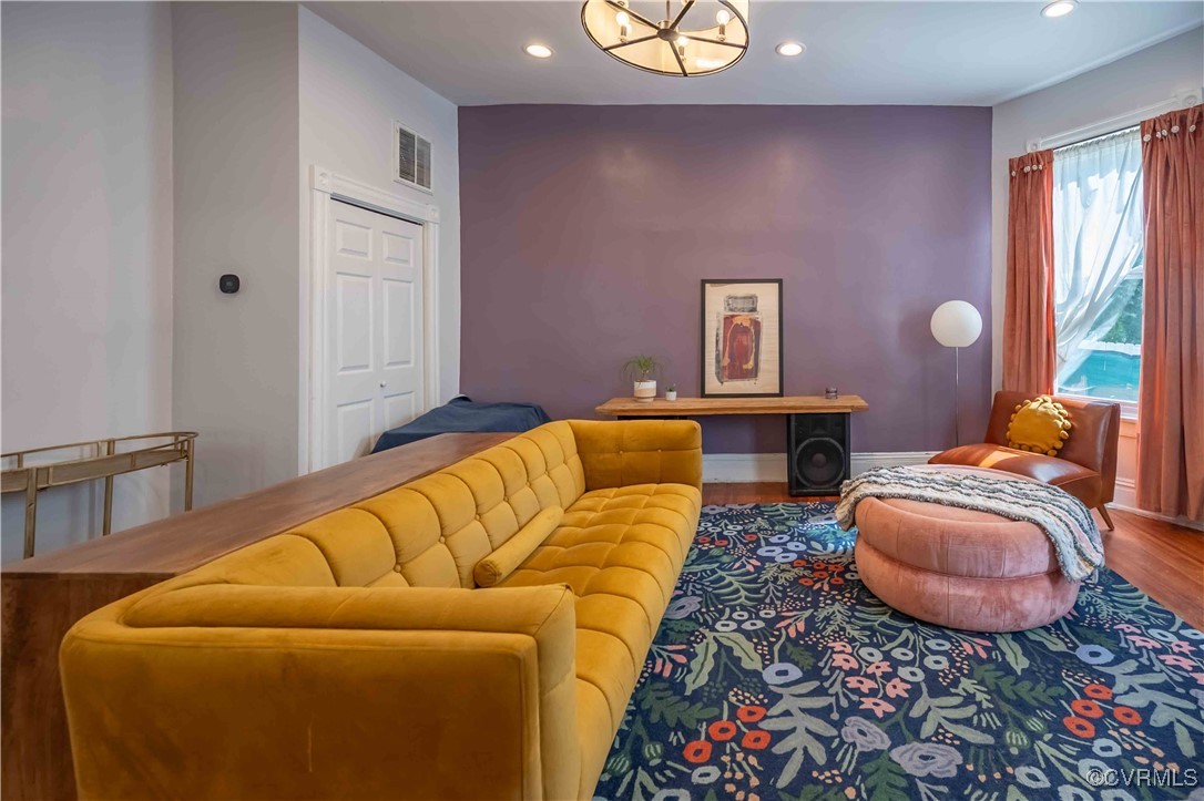 5 West Graham Road Richmond, VA 23222 - Photo 13 of 42 a living room with furniture