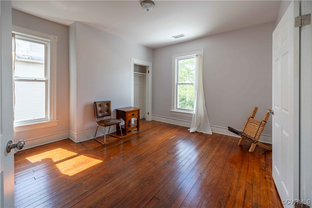 5 West Graham Road Richmond, VA 23222 - Photo 26 of 42 a view of a livingroom with wooden floor and a window