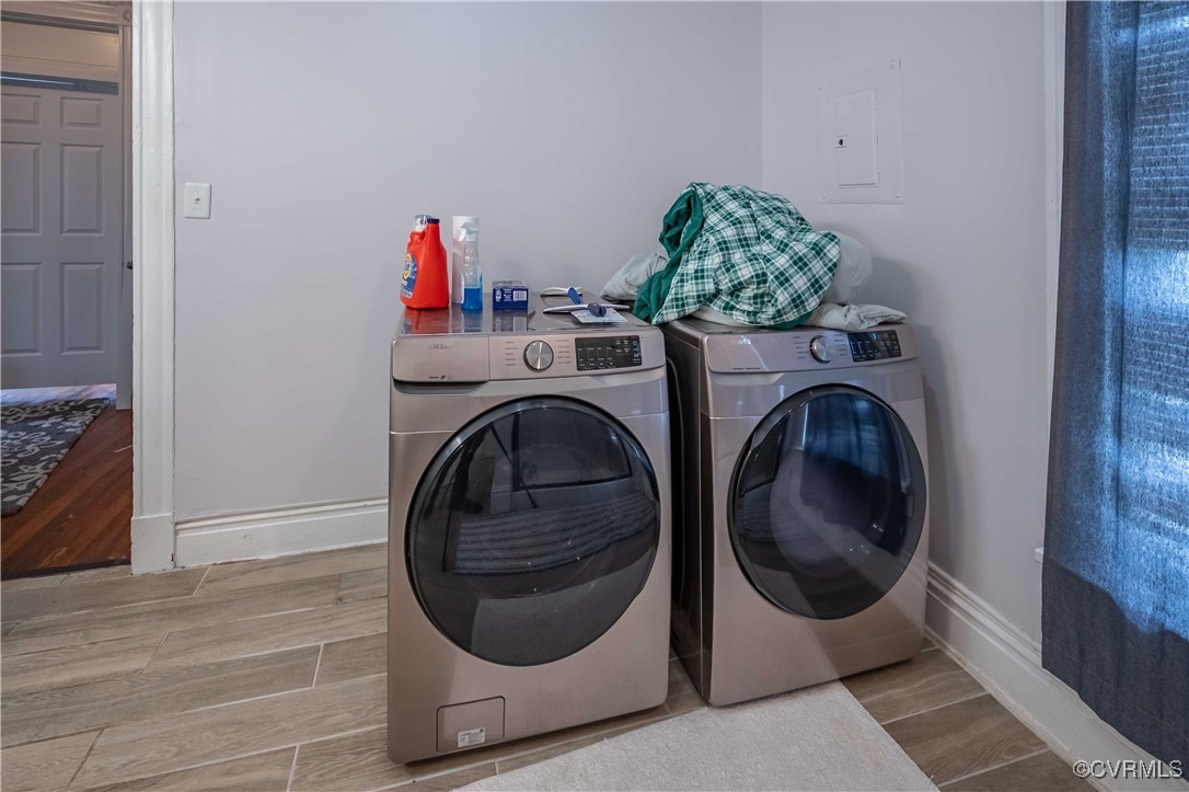 5 West Graham Road Richmond, VA 23222 - Photo 35 of 42 a utility room with dryer and washer