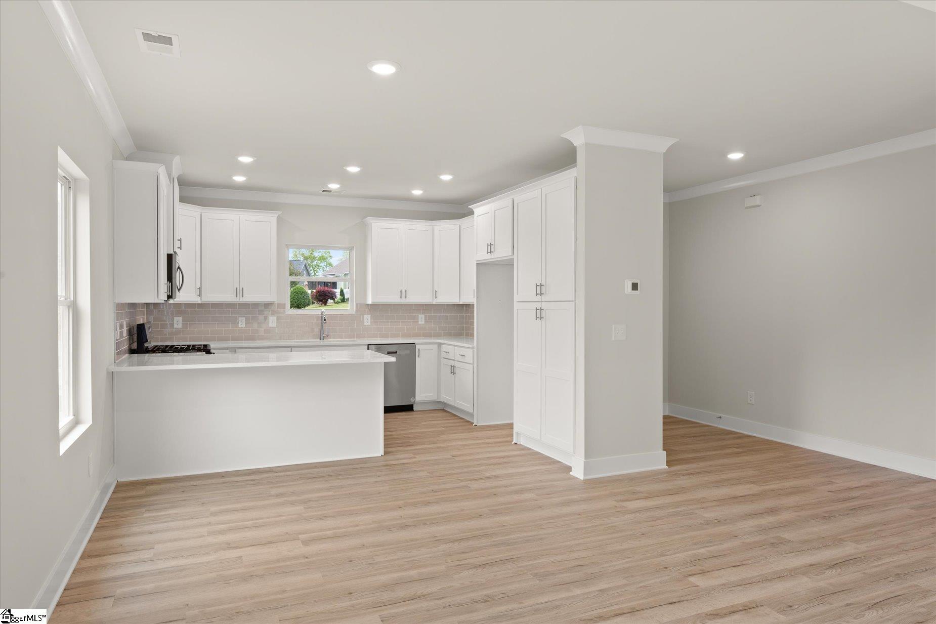 247 Chickadee Trail Easley, SC 29642 - Photo 7 of 29