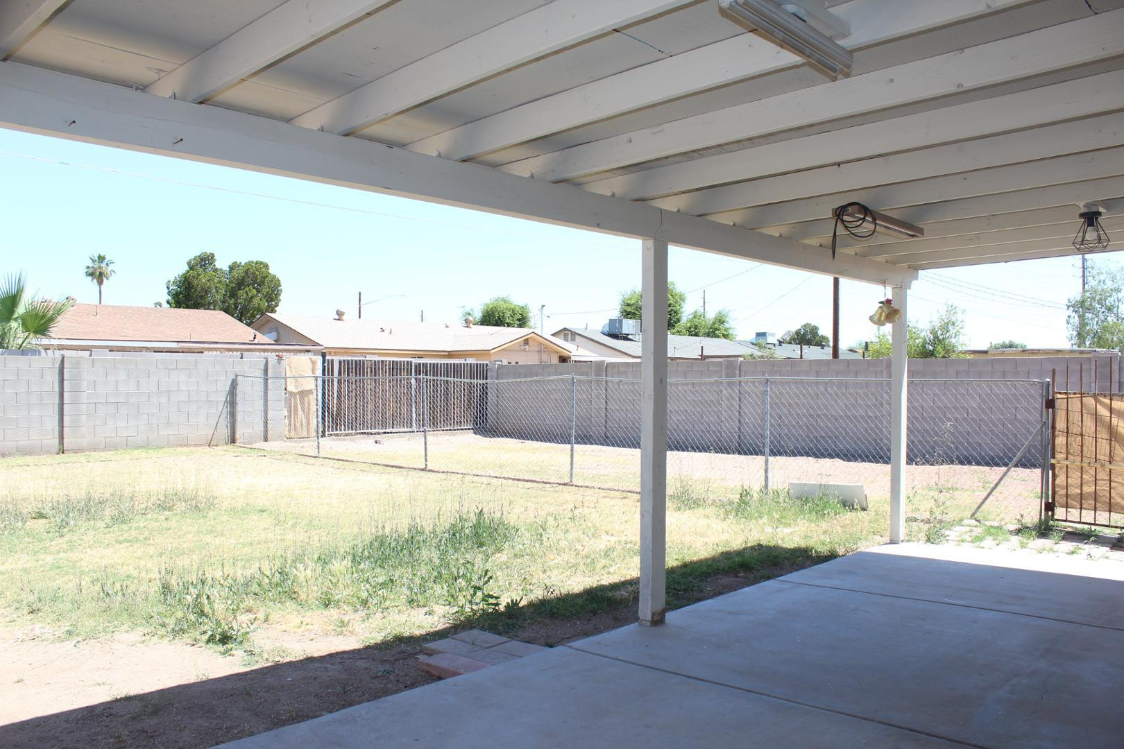 3932 West Griswold Road Phoenix, AZ 85051 - Photo 17 of 20