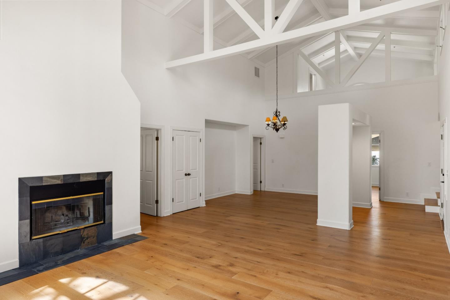 25399 Markham Lane Salinas, CA 93908 - Photo 9 of 43