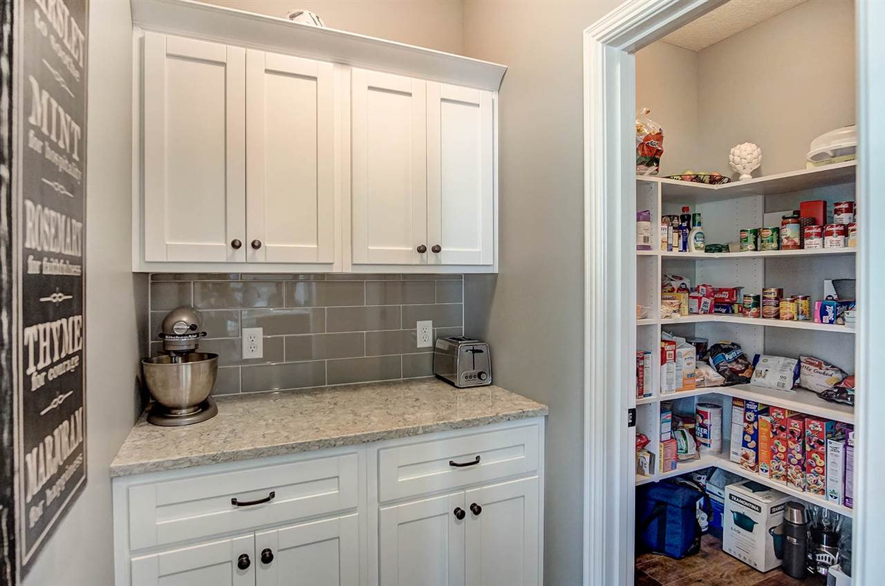 12050 North County Line Road East Spencerville, IN 46788 - Photo 14 of 36 Gallery Image 14