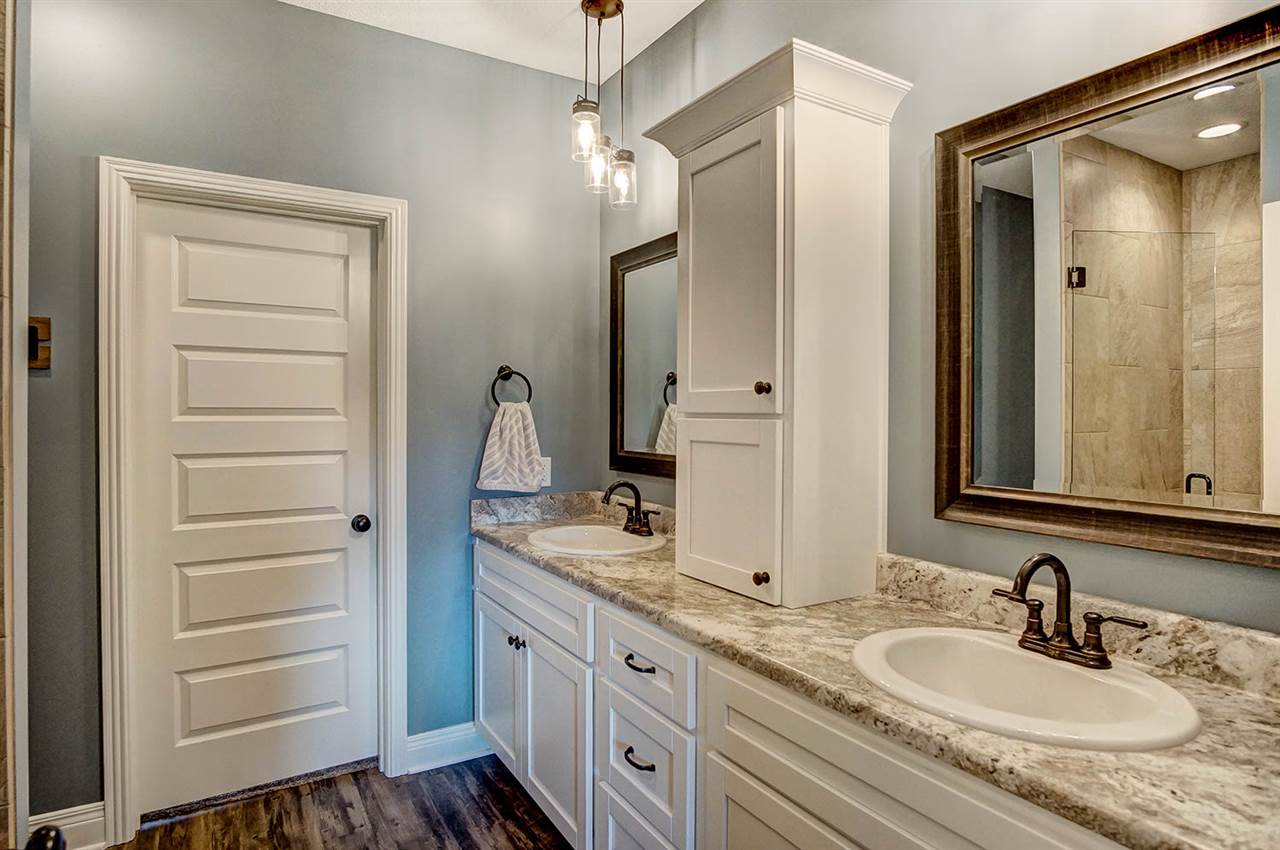 12050 North County Line Road East Spencerville, IN 46788 - Photo 17 of 36 Gallery Image 17